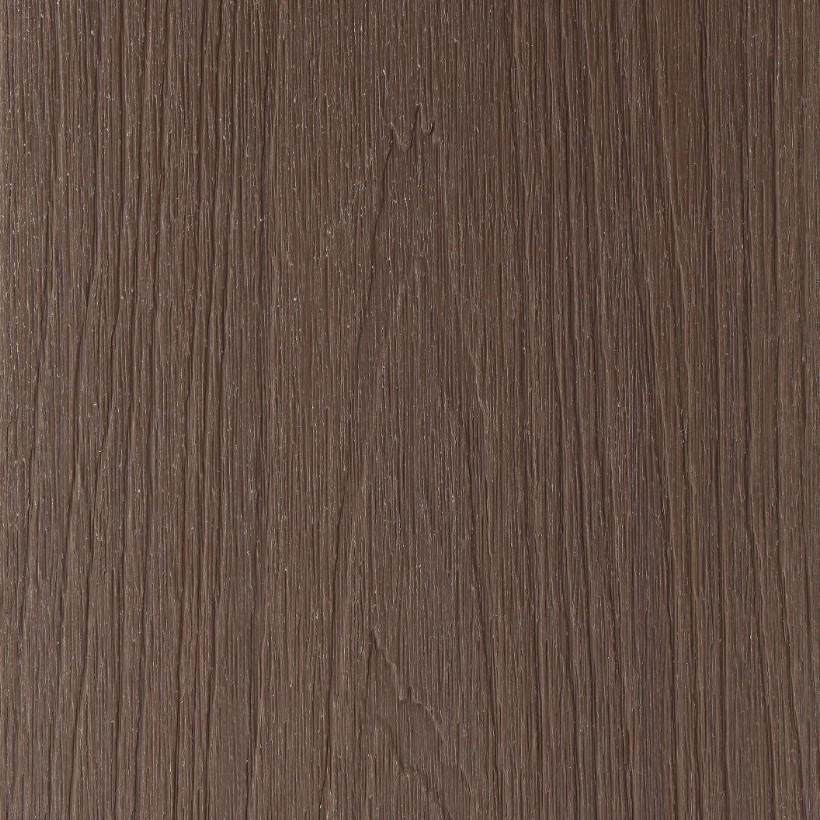 rudas kompozitas fasadui